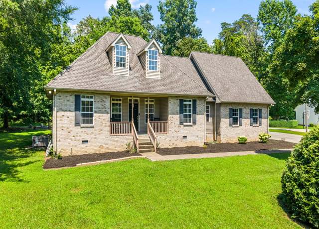 Property at 516 Delacy Dr, Fairview, TN 37062, 3 beds, 2 baths