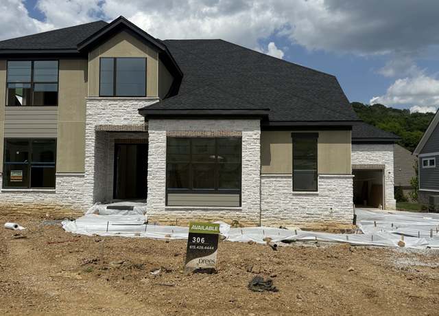 Property at 7424 Leelee Dr, Franklin, TN 37064, 5 beds, 5.5 baths