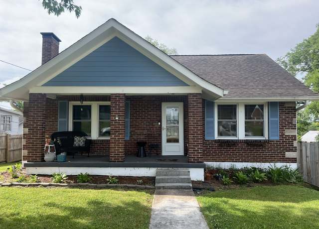 Property at 308 6th Ave, Columbia, TN 38401, 3 beds, 3 baths
