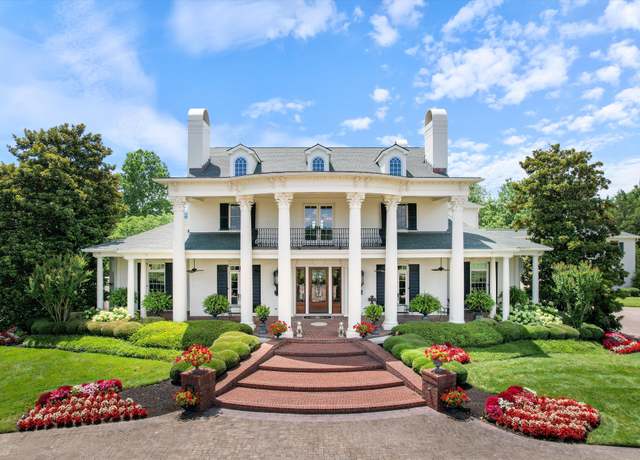 Property at 5102 Pickney Dr, Brentwood, TN 37027, 6 beds, 8.5 baths