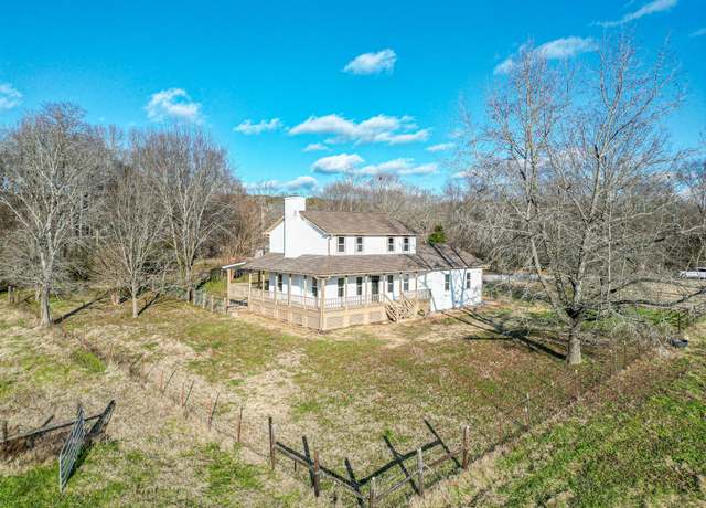Property at 1259 Redbud Ln, Columbia, TN 38401, 4 beds, 3.5 baths