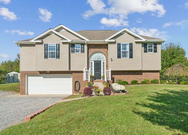 Property at 1266 Porter Morris Rd, Chapmansboro, TN 37035, 3 beds, 2.5 baths