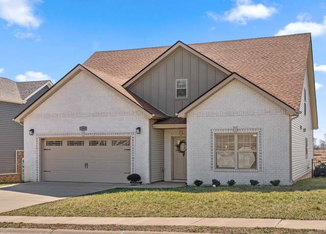 Property at 1398 Citadel Dr, Clarksville, TN 37042, 4 beds, 3 baths