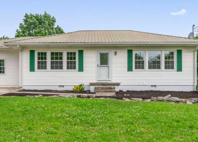 Property at 321 Rolling Rd, Shelbyville, TN 37160, 3 beds, 2 baths