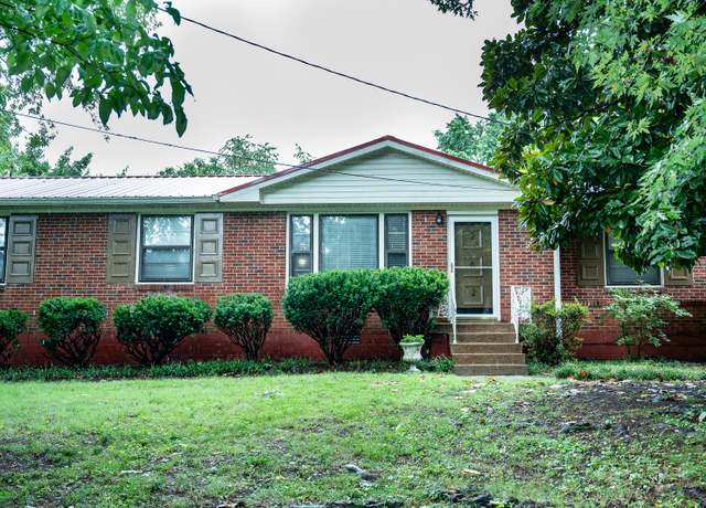 Property at 262 Hickorydale Dr, Nashville, TN 37210, 3 beds, 2 baths