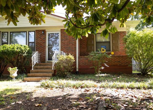 Property at 262 Hickorydale Dr, Nashville, TN 37210, 3 beds, 2 baths