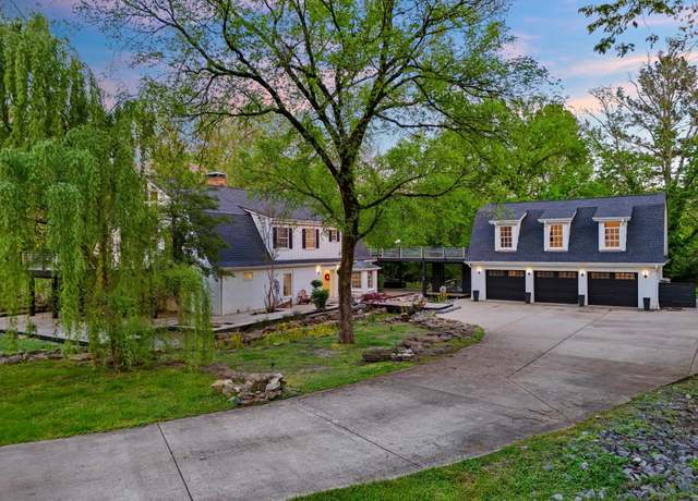 Property at 5910 Willshire Dr, Nashville, TN 37215, 6 beds, 4.5 baths