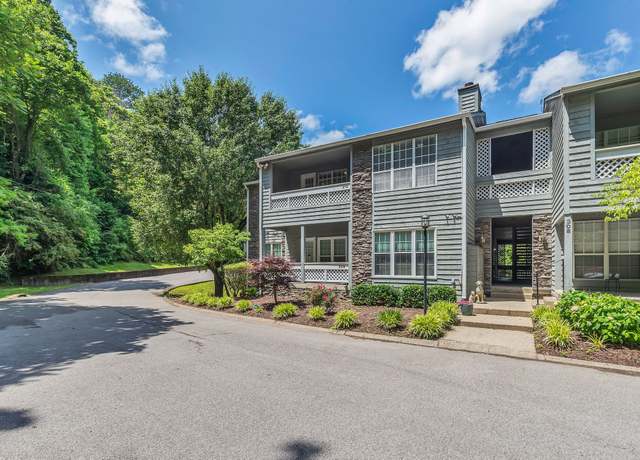 Property at 212 Post Creek Rd, Nashville, TN 37221, 2 beds, 2 baths