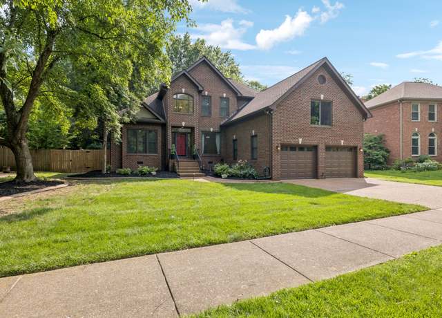 Property at 109 Grove Ln, Franklin, TN 37064, 3 beds, 2.5 baths
