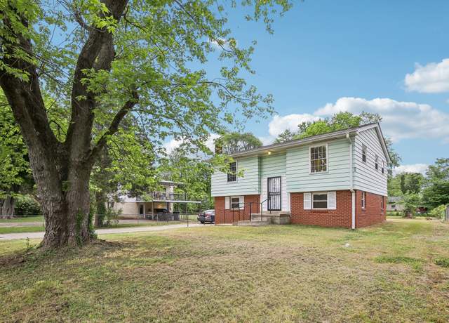 Property at 144 Airport Rd, Clarksville, TN 37042, 4 beds, 1.5 baths