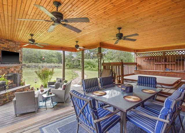 Property at 1408 Tasmania Ct, Mount Juliet, TN 37122, 3 beds, 2.5 baths