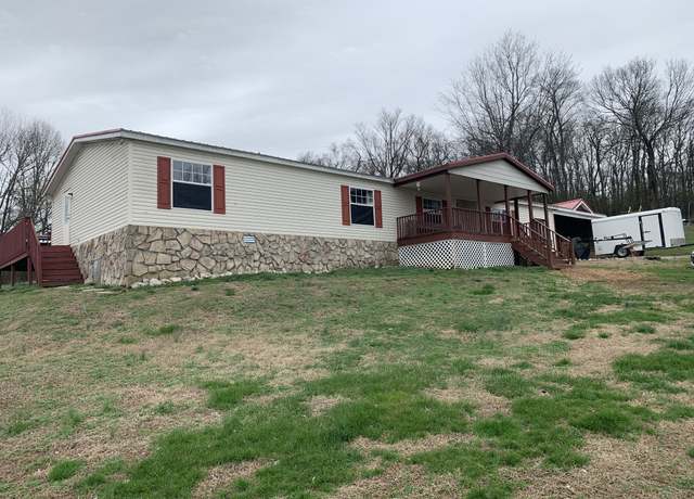 Property at 4107 Trousdale Ln, Columbia, TN 38401, 3 beds, 3 baths
