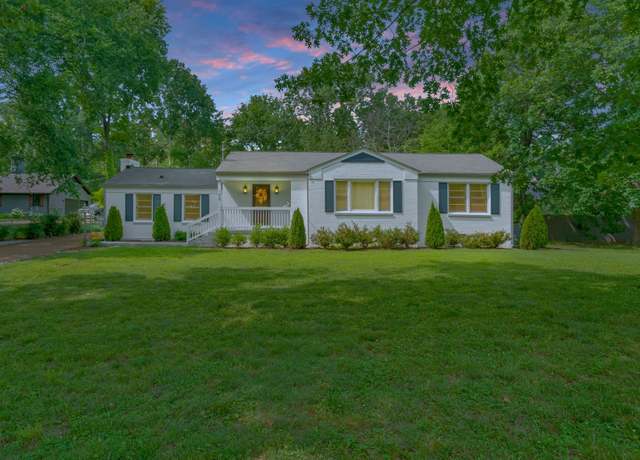 Property at 1613 Woodside Dr, Lebanon, TN 37087, 3 beds, 2 baths