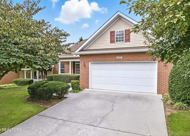 Property at 1115 Glenmora Grove Way, Knoxville, TN 37923, 3 beds, 2 baths