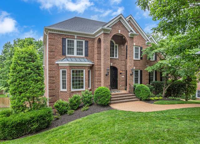 Property at 621 German Ln, Franklin, TN 37067, 5 beds, 4.5 baths