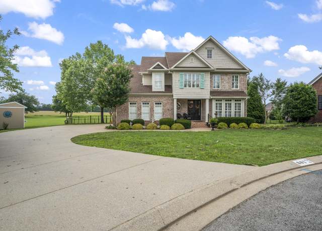 Property at 801 Peconic Pl, Murfreesboro, TN 37130, 3 beds, 2.5 baths