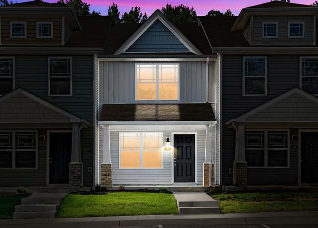Property at 148 Davis Ridge Ln, Clarksville, TN 37040, 2 beds, 2.5 baths