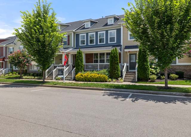 Property at 2073 Oglethorpe Dr, Franklin, TN 37064, 3 beds, 2.5 baths