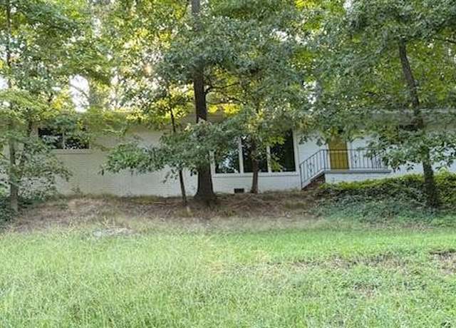 Property at 2581 Avalon Cir, Chattanooga, TN 37415, 3 beds, 2.5 baths