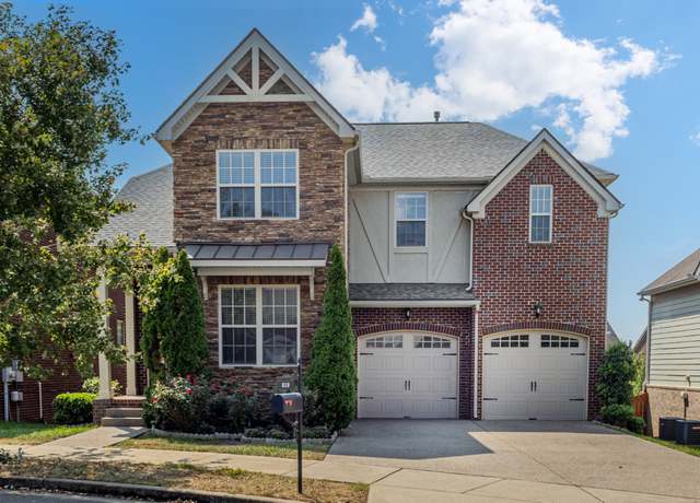 Property at 810 Caledonian Ct, Franklin, TN 37064, 4 beds, 2.5 baths