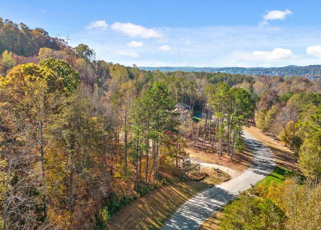 Property at 1736 Oakbrook Trl, Ooltewah, TN 37363