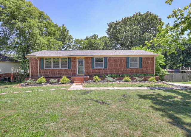 Property at 5006 Brookside Dr, Columbia, TN 38401, 3 beds, 1.5 baths