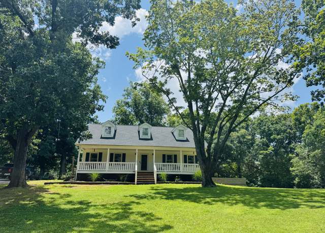 Property at 2114 Taylor Town Rd, White Bluff, TN 37187, 3 beds, 2.5 baths