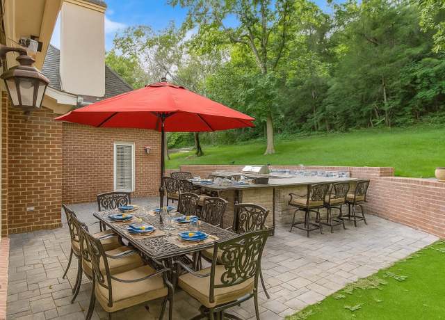 Property at 801 Vivians Way, Brentwood, TN 37027, 4 beds, 4.5 baths