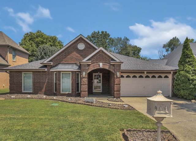 Property at 207 Trotwood, Brentwood, TN 37027, 2 beds, 2 baths
