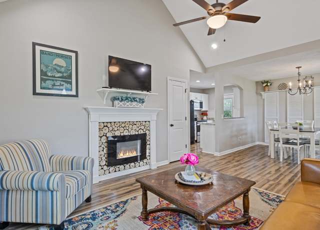 Property at 736 Verona Ave, Lewisburg, TN 37091, 3 beds, 2 baths