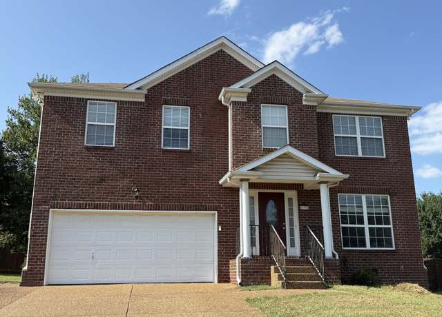 Property at 290 Brookside Dr, Old Hickory, TN 37138, 4 beds, 2.5 baths