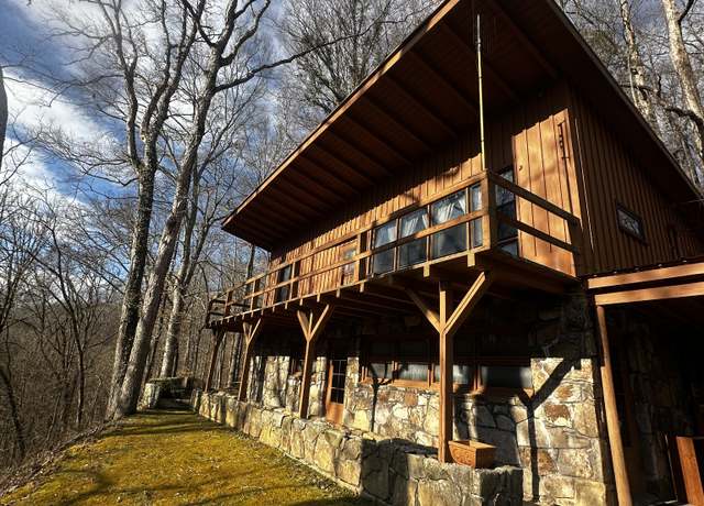 Property at 2285 Pleasant Ridge Rd, Huntland, TN 37345, 3 beds, 2 baths