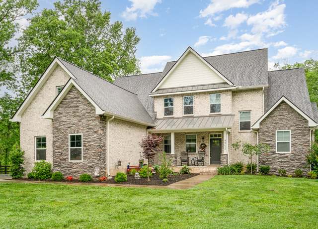 Property at 4902 Charles Dorris Rd, Springfield, TN 37172, 4 beds, 3 baths
