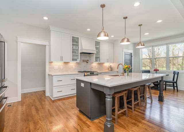 Property at 4902 Charles Dorris Rd, Springfield, TN 37172, 4 beds, 3 baths