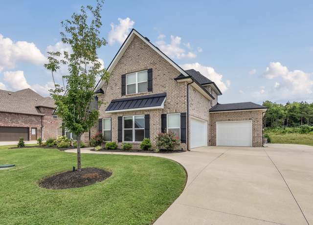 Property at 2802 Ella Louise Ln, Murfreesboro, TN 37130, 4 beds, 3 baths