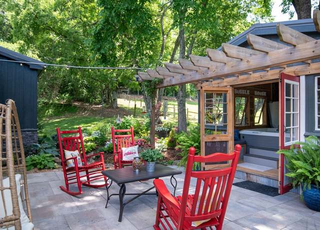 Property at 2878 Fly Rd, Santa Fe, TN 38482, 3 beds, 2.5 baths