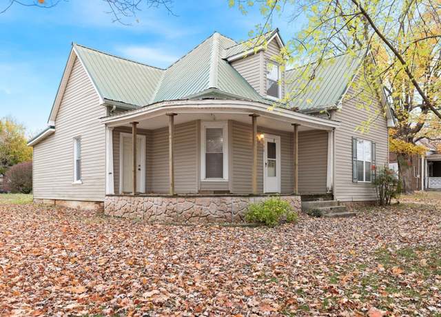 Property at 208 S Russell St, Portland, TN 37148, 3 beds, 1 bath