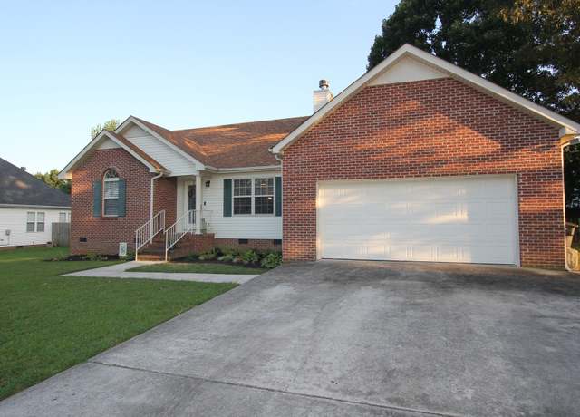 Property at 120 Jennings Cir, Tullahoma, TN 37388, 3 beds, 2 baths