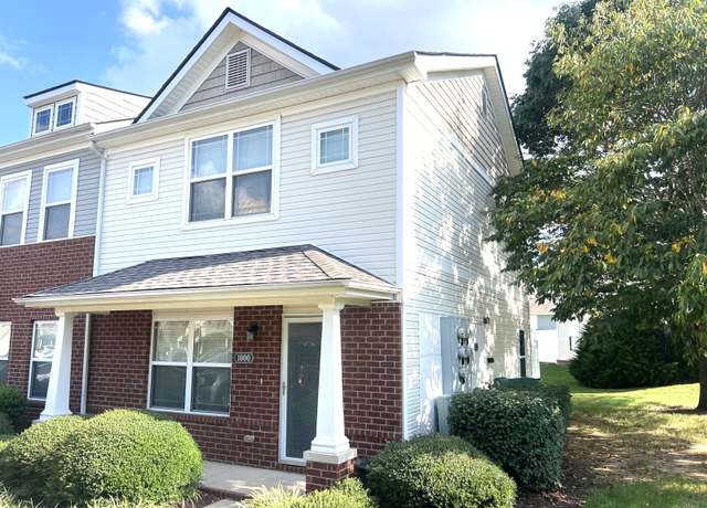 Property at 1000 Wells Way, Spring Hill, TN 37174, 2 beds, 2.5 baths