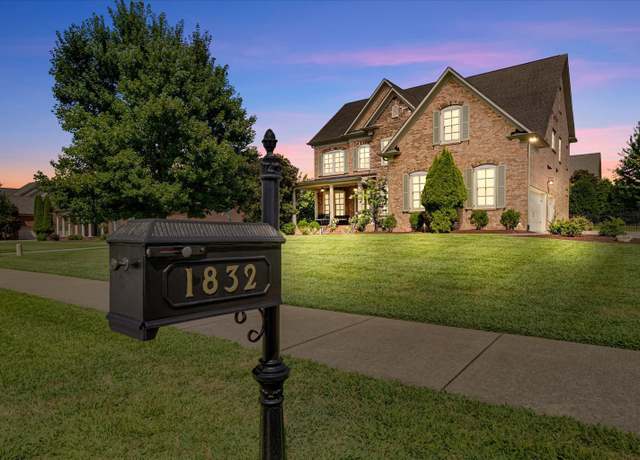 Property at 1832 Ivy Crest Dr, Brentwood, TN 37027, 6 beds, 5 baths