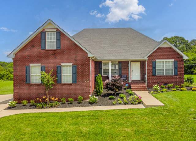 Property at 802 Ronald Dr, Murfreesboro, TN 37129, 3 beds, 2 baths