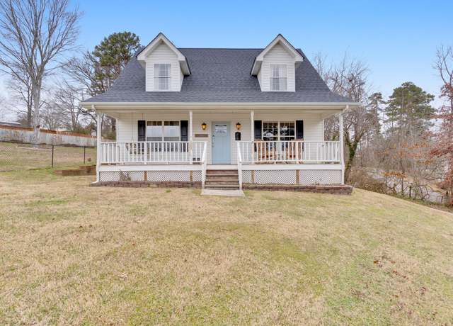 Property at 1407 Oldaker View Ln, Hixson, TN 37343, 3 beds, 2.5 baths