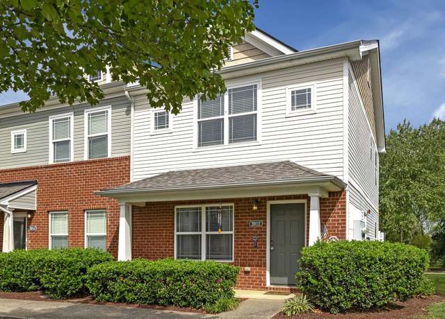 Property at 2012 Arum Ct, Spring Hill, TN 37174, 2 beds, 2.5 baths