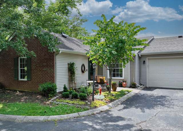 Property at 329 Bonita Pkwy, Hendersonville, TN 37075, 2 beds, 2 baths