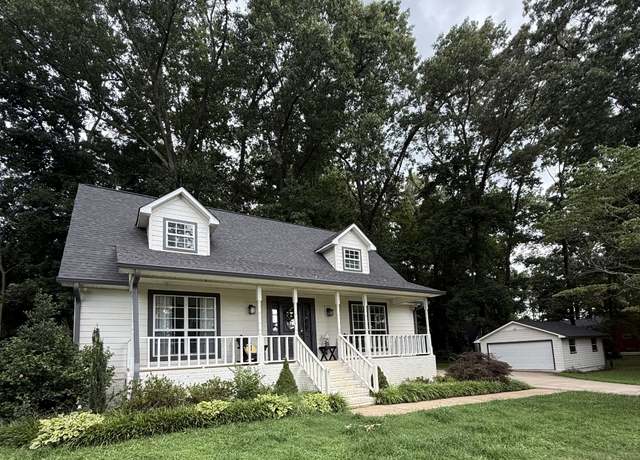 Property at 52 Beuerlein Cir, Lawrenceburg, TN 38464, 3 beds, 2.5 baths