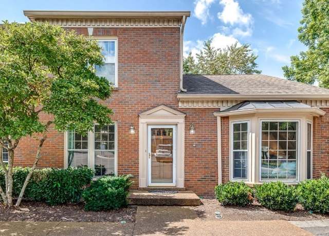 Property at 3 Sharonwood Dr, Nashville, TN 37215, 3 beds, 2 baths