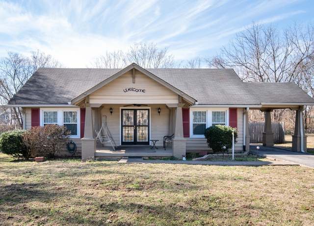 Property at 818 Riverside Dr, Nashville, TN 37206, 2 beds, 1 bath