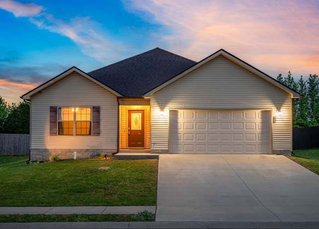 Property at 729 Tidwell Dr, Clarksville, TN 37042, 3 beds, 2 baths