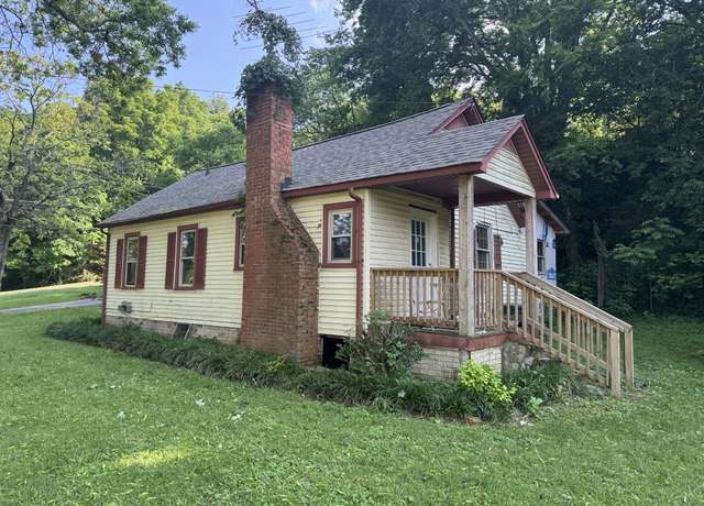 Property at 662 Happy Hollow Rd, Goodlettsville, TN 37072, 2 beds, 2 baths