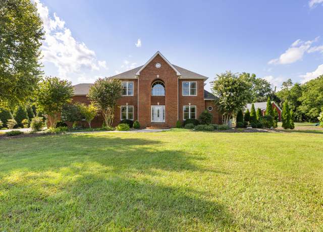 Property at 1825 N Lovvorn Rd, Christiana, TN 37037, 4 beds, 3.5 baths